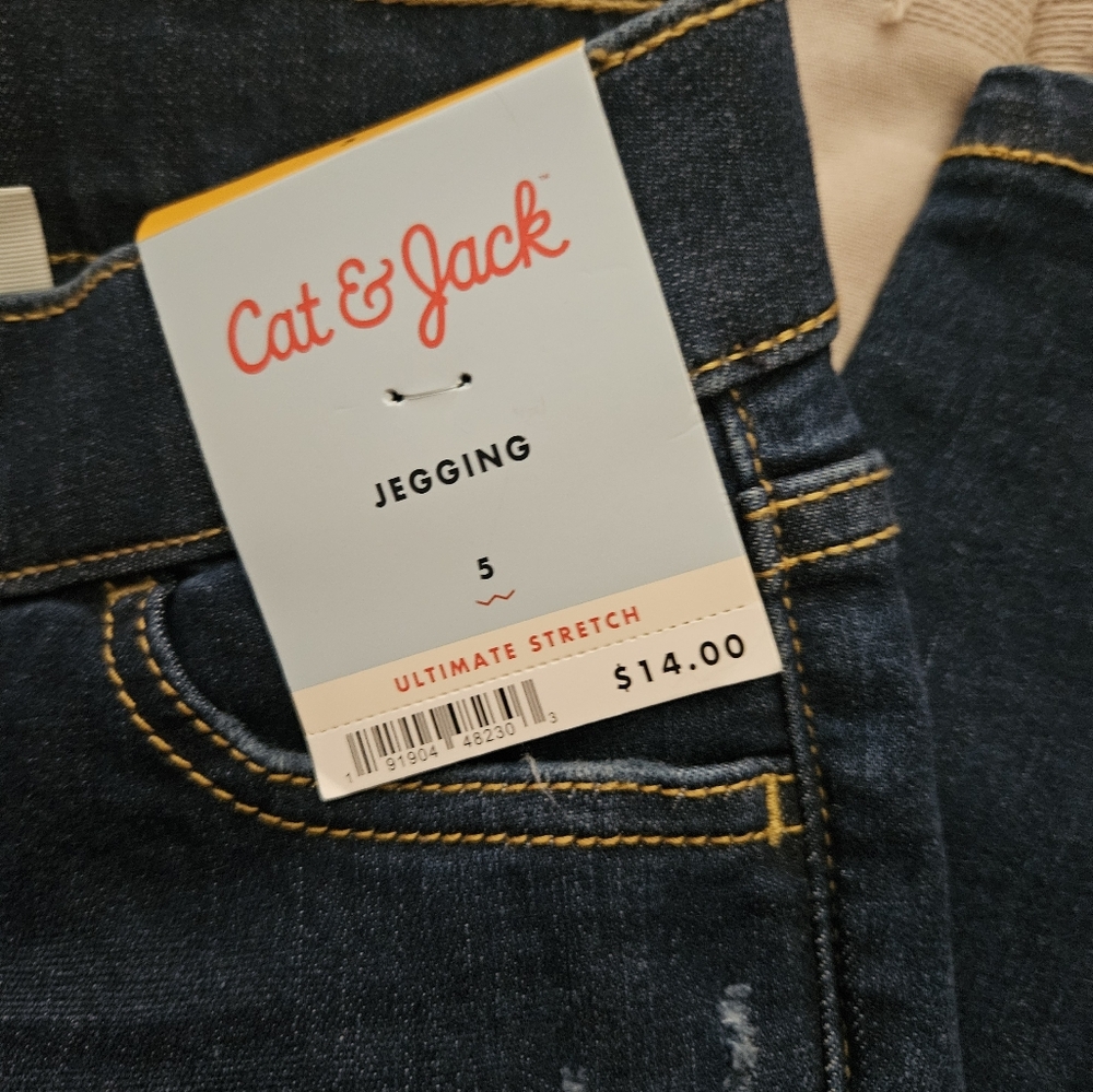 Cat and jack jeans - Picture 3 of 7